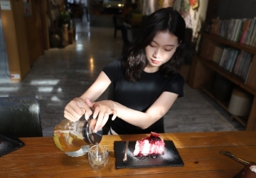 上樓看看